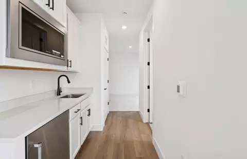 Entry Way - 17184 Coral Tree Ln, Lathrop, CA 95330 photo 1 of 3