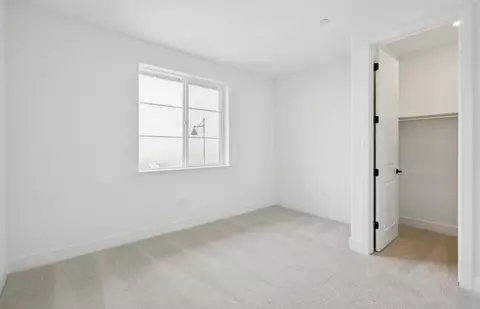 Bedroom - 17184 Coral Tree Ln, Lathrop, CA 95330 photo 6 of 8