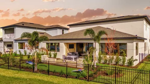 Exterior - 8308 Golden Beach Ct, Parrish, FL 34219 photo 8 of 14