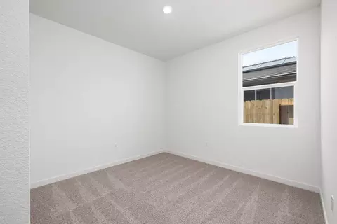 Bedroom - 632 Darlington Way, Patterson, CA 95363 photo 2 of 2