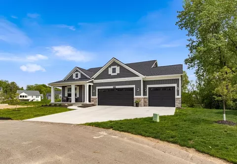 Exterior - 14054 Ambrosia Ave, Dewitt, MI 48820 photo 14 of 17