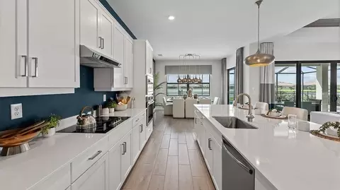 Kitchen - 20113 Everwood Dr, Estero, FL 33928 photo 3 of 5