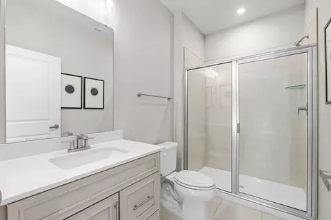 Bath - 4669 Four Leaf Ln, Midlothian, VA 23112 photo 6 of 7