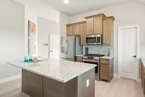 Kitchen - 301 River Meadows Ln, Argyle, TX 76226 photo 2 of 3