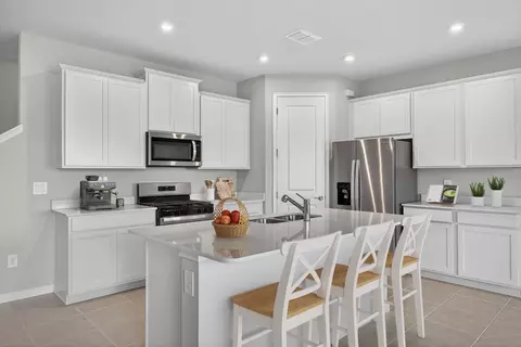 Kitchen - 13014 Sunseed St, Parrish, FL 34219 photo 1 of 2