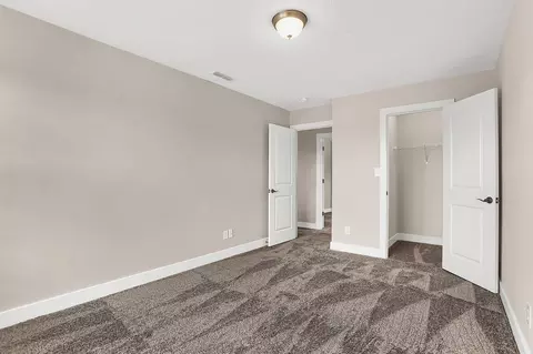 Bedroom - 6666 Cobblestone Dr, Pendleton, IN 46064 photo 6 of 16
