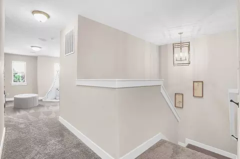 Entry Way - 6666 Cobblestone Dr, Pendleton, IN 46064 photo 5 of 11