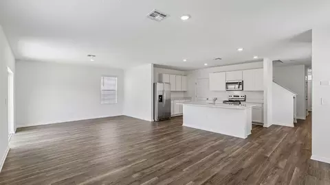 Living - 5588 Taverna Loop, Winter Haven, FL 33884 photo 1 of 4