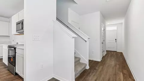 Entry Way - 5588 Taverna Loop, Winter Haven, FL 33884 photo 1 of 7