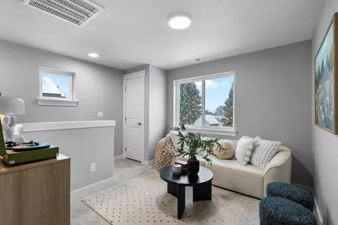 Other - 5089 Squirrel St, Springfield, OR 97478 photo 7 of 7