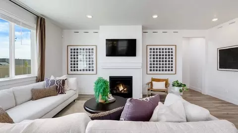 Living - 15191 Cloud Crest Ave, Caldwell, ID 83607 photo 1 of 3