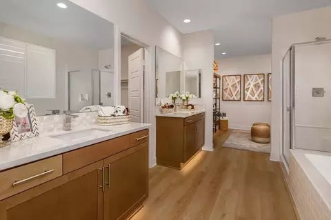 Bath - 8715 Lompoc Ave, Hesperia, CA 92344 photo 2 of 2