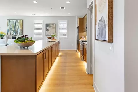Entry Way - 8715 Lompoc Ave, Hesperia, CA 92344 photo 2 of 2