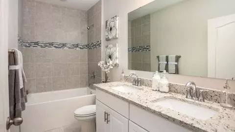 Bath - 6322 Pecan Course Pl, Ocala, FL 34472 photo 3 of 3