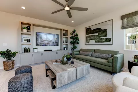 Living - 2920 E Ava Dr, Fresno, CA 93730 photo 3 of 5