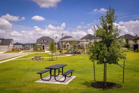 View/Area - 2701 Sebring Cir, Austin, TX 78747 photo 6 of 10