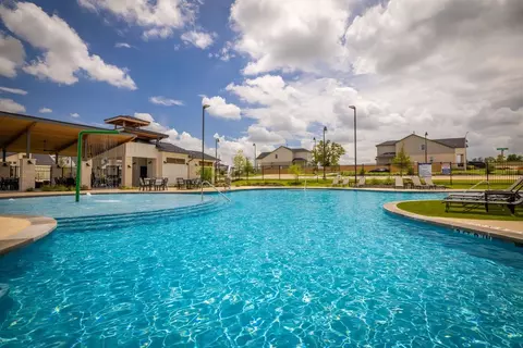 Exterior - 2701 Sebring Cir, Austin, TX 78747 photo 10 of 16