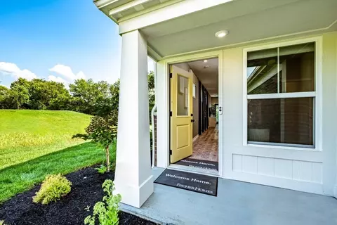 Exterior - 605 Falling Leaf Dr, Mount Washington, KY 40047 photo 9 of 9