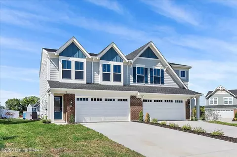 605 Falling Leaf Dr, Mount Washington, KY 40047