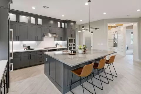 Kitchen - 1315 Parkcrest Cir, Manteca, CA 95336 photo 6 of 7