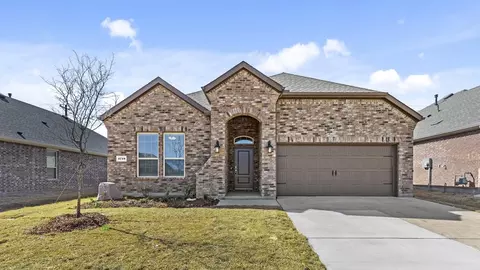 4110 Plateau Dr, Forney, TX 75126