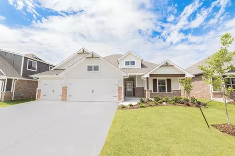 Exterior - 2920 E Northampton St, Broken Arrow, OK 74014 photo 2 of 19