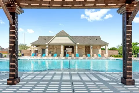 Exterior - 10628 Moss Cove Dr, Crowley, TX 76036 photo 7 of 13
