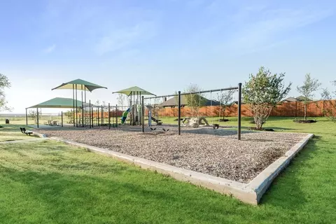 View/Area - 10628 Moss Cove Dr, Crowley, TX 76036 photo 9 of 15