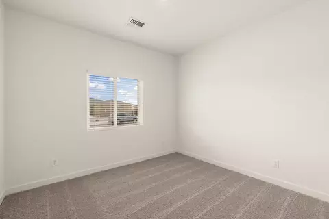 Bedroom - 705 Desi Loop, Belen, NM 87002 photo 2 of 2