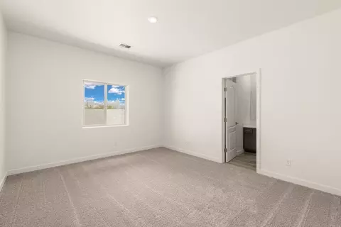 Bedroom - 705 Desi Loop, Belen, NM 87002 photo 1 of 2