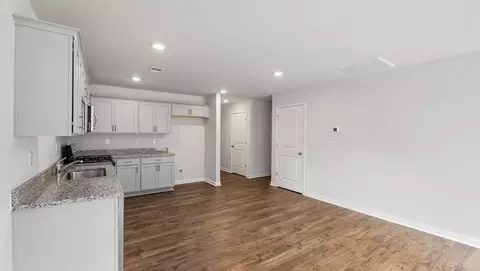 Entry Way - 309 Oak Ridge Rd, Clinton, SC 29325 photo 3 of 9