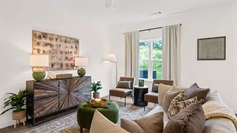 Living - 100 Graham Ave, Calhoun, GA 30701 photo 2 of 2