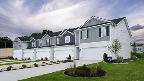 Exterior - 100 Graham Ave, Calhoun, GA 30701 photo 4 of 4