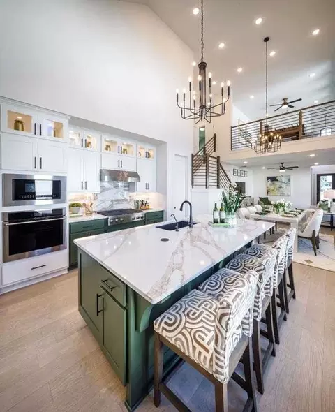 Kitchen - 5206 Eloise Harper Ln, Rosenberg, TX 77471 photo 7 of 10