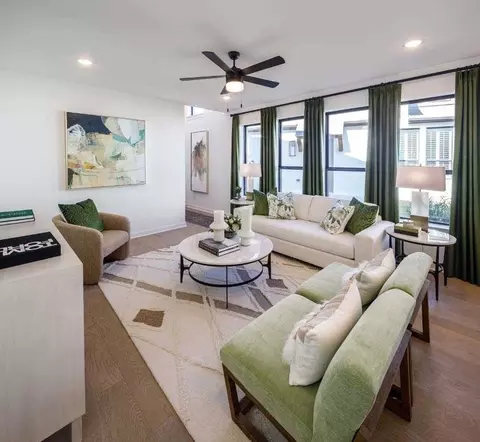 Living - 5206 Eloise Harper Ln, Rosenberg, TX 77471 photo 5 of 8