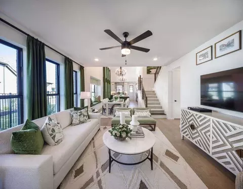 Living - 5206 Eloise Harper Ln, Rosenberg, TX 77471 photo 4 of 8