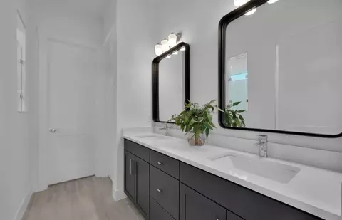 Bath - 120 Contrail Ct, Saint Johns, FL 32259 photo 1 of 1