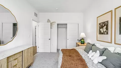 Bedroom - 8613 Pamplona Ln, Shafter, CA 93263 photo 6 of 6