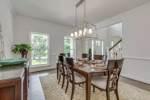 Dining - Mullen Drive, Sicklerville, NJ 08081 photo 3 of 4