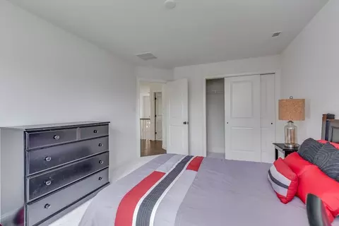 Bedroom - Mullen Drive, Sicklerville, NJ 08081 photo 4 of 8