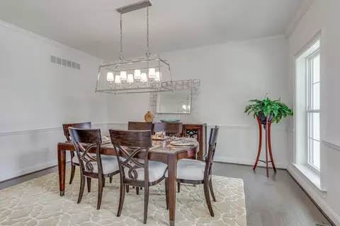 Dining - Mullen Drive, Sicklerville, NJ 08081 photo 1 of 4