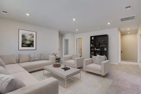 Living - 134 Bolter Ln, Elgin, SC 29045 photo 2 of 2