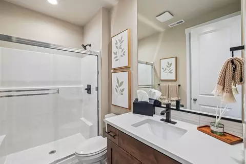 Bath - 2209 NE Claire Rd, Estacada, OR 97023 photo 6 of 9