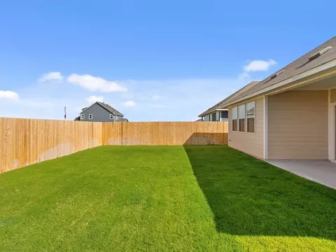 Exterior - 114 Kays Path, Georgetown, TX 78626 photo 9 of 11