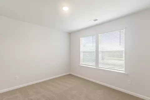 Bedroom - Alligator Road, Florence, SC 29501 photo 5 of 8