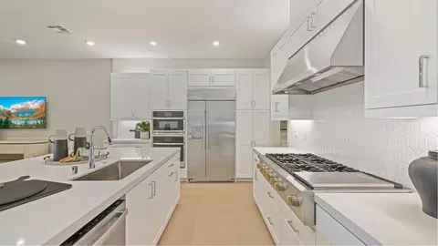 Kitchen - 1995 Wisteria Pl, Montebello, CA 90640 photo 2 of 3