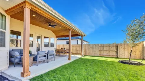 Exterior - 399 Grey Leaf Rd, Buda, TX 78610 photo 3 of 4