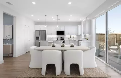 Dining - 313 E Beatrice Ave, Mountain House, CA 95391 photo 1 of 2