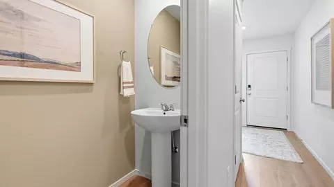 Entry Way - 61231 Parrell Rd, Bend, OR 97702 photo 1 of 2