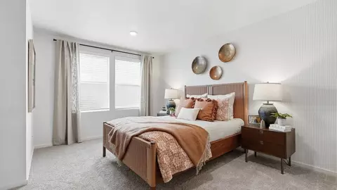 Bedroom - 61231 Parrell Rd, Bend, OR 97702 photo 1 of 7